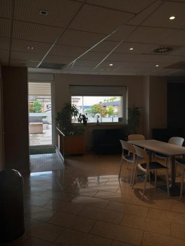 廚房, BnBiz - Coworking Hotel in 菲奧倫佐拉達爾達