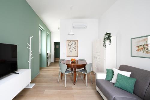 New lovely apartment near the metro A, Roma (foto 3)