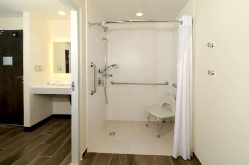 654552067 Holiday Inn - Ciudad Juarez by IHG