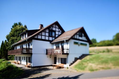 Landgasthof & Hotel Jossatal 2
