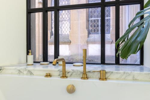 Loft de la Chapelle Sainte Blandine in 앙시엔느 빌