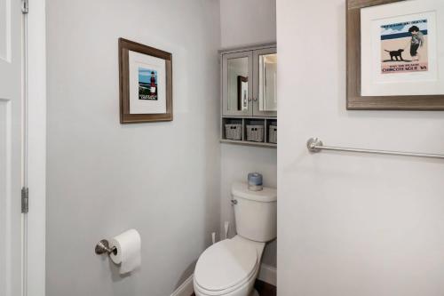 Shady Grove - Water views, Fireplace! Shady Grove - Water views, Fireplace!