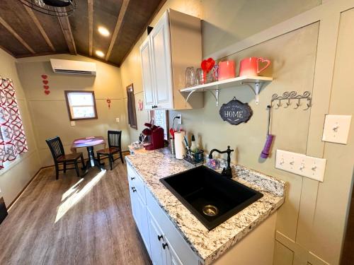 Tiny Town Paulita and Kid Romantic Get A Way by Vacation Your Way