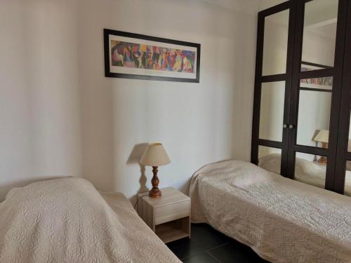 1-bedroom beachfront apartment with sea view in Pointe Croisette