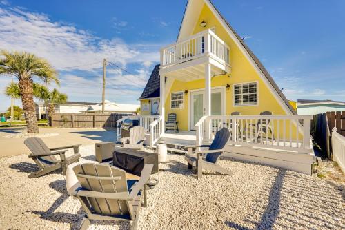 Cozy 3BR • Walk to Beach • Firepit • PCB