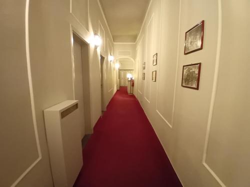 Hotel Tourist House - image 13