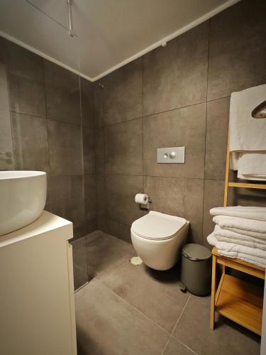 Caravin Wanderhome Acropolis, 1 min from Acropolis Museum, Athen (Foto 7)