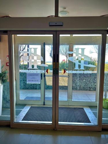 Hotel Sacramora - image 10