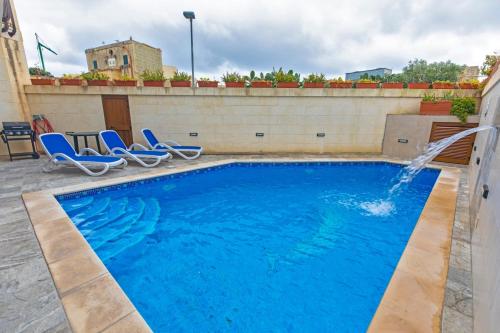 Holiday Home with Private Pool in Gozo Holiday Home with Private Pool in Gozo