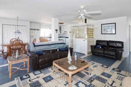 Sun Rayes - Pet friendly, waterfront with boat dock!, Greenbackville (фото 8)