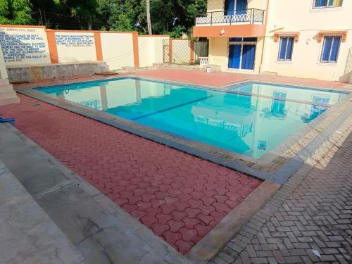 Baseinas, Noni's Place, Greenwood Gardens, Mtwapa in Mtwapa