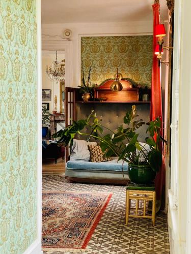 Chambre d’hôtes au Château Le Bas Bleu, Anaïs Nin (Chambre d’hotes au Chateau Le Bas Bleu, Anais Nin) in Quesnoy-le-Montant