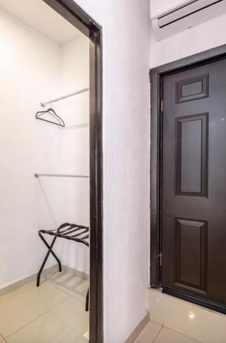 Double Room with Terrace image 6