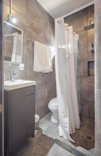 Double Room with Terrace image 4