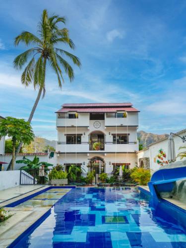 Honda Colonial Magdalena Resort