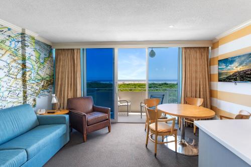 Pan American Oceanfront Hotel