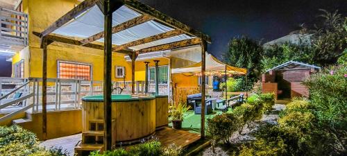 Casa con tinaja para relajarse frente al mar Casa con tinaja para relajarse frente al mar