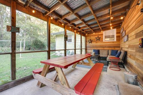 Renovated, Spacious Retreat in Union Pier! in Union Pier, USA