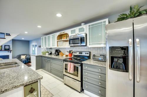Renovated, Spacious Retreat in Union Pier! in Union Pier, USA