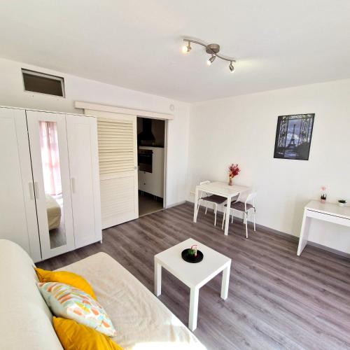 Studio lumineux dans ancien Cronenbourg, Strasburgo (foto 3)