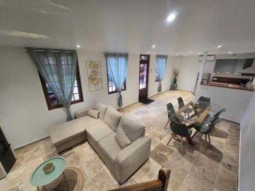 Maison Normande bord de rivière (Maison Normande bord de riviere) in Saint Denis Le Ferment