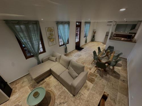 Maison Normande bord de rivière (Maison Normande bord de riviere) in Saint Denis Le Ferment