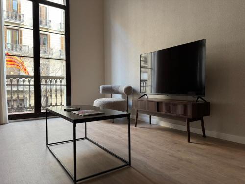 Anais Apartments by gaiarooms