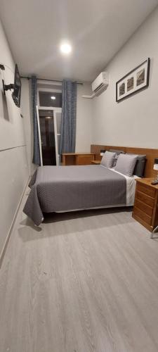 Double Room with Terrace image 5