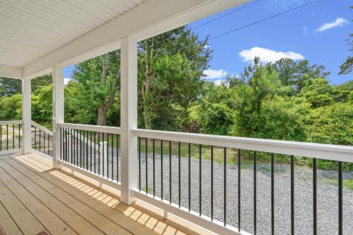 Tranquility - Brand new home in quiet location!, Deep Hole (photo 5)