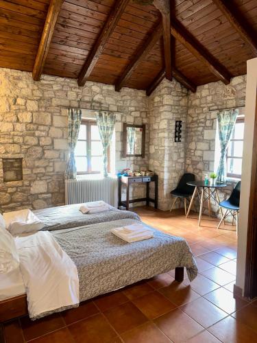 Saint George Apartments I & IV in Калавріта