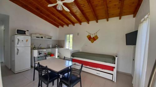 Cabaña Trébol en Cabañas Encuentro (Cabana Trebol en Cabanas Encuentro) in Karpinterija