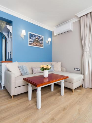 Casa Dolce far niente , in Blue, PARKING, Sofia