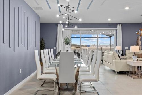 2190LC Amazing 10BR Themed - image 5