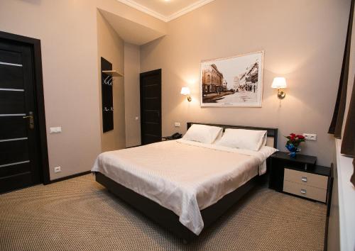 Hanzer Hotel - image 10