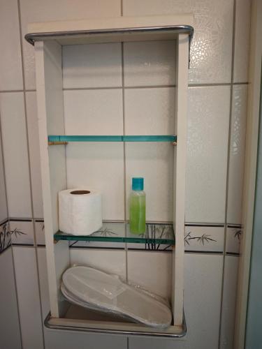Twin Room with Private Bathroom image 1