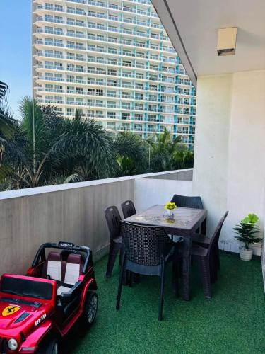 Azure staycation by Marco, Manila (photo 11)