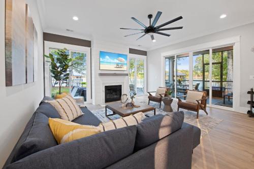 Hanesbee Escape in Cornelius