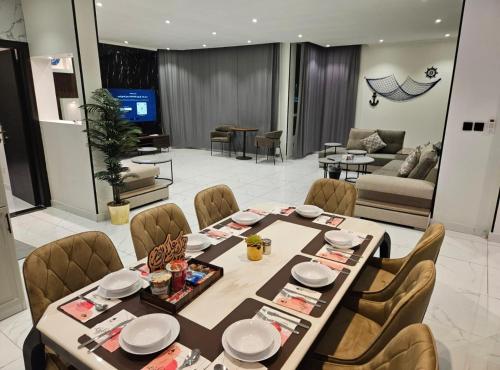 شقة بنظام فيلا مستقلة بالكورنيش apartment with villa system, Dschidda (Foto 5)