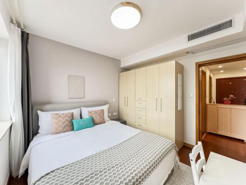 Tyms 2BR Apt TianshanRD Near CESIS Line2, Šanghaj (fotografie 10)