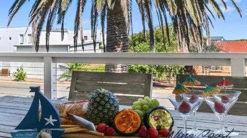 Vybavení, Coastal Palm House By Wine Coast Holiday Rentals in Poloostrov Fleurieu
