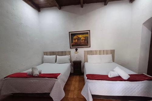 Casa del viajero colonial, Antigua Guatemala (photo 2)
