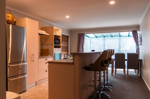 Observation Holiday Home in ปาราปาเรามู