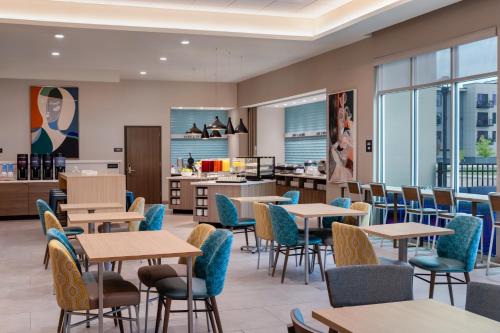 Tru by Hilton Ankeny - 식음료(F&B)