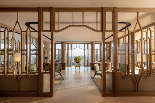 Dusit Thani Bangkok - image 7