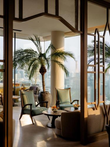 Dusit Thani Bangkok - image 14
