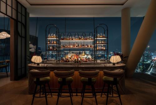 Dusit Thani Bangkok - image 7