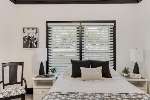 The Palm Luxury House by Lake Hollingsworth & FSC in Lakeland, USA