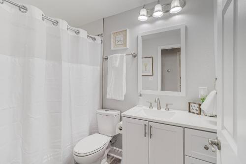 Relaxing 3 Bedroom Lake Hunter Cottage Retreat in Lakeland, USA
