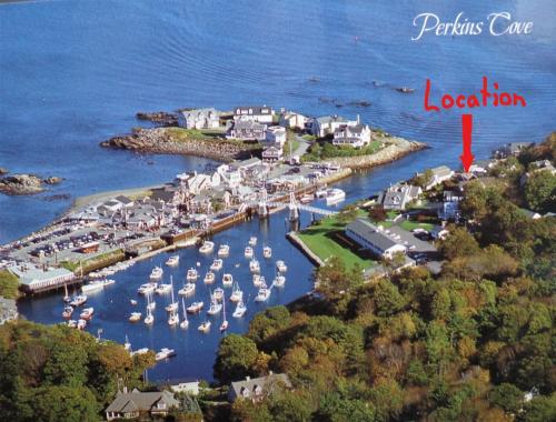 Perkins Cove Gem - Q934 Perkins Cove Gem - Q934