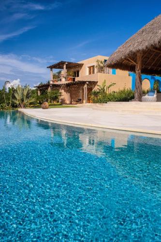 Swimmingpool, Casa Palomir in Costa Careyes